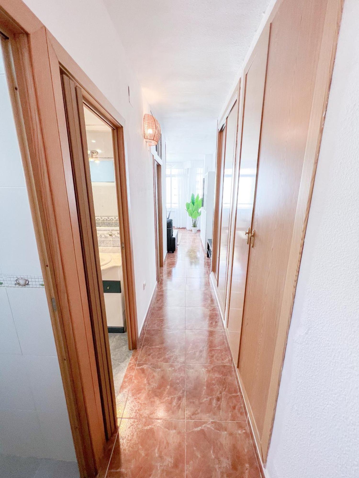 Cozy & Bright Flat Torremolinos Centre Apartment Luaran gambar